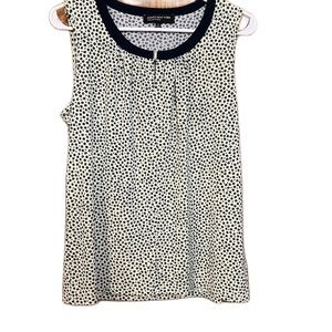 Jones New York sleeveless blouse size medium floral light yellow with navy blue